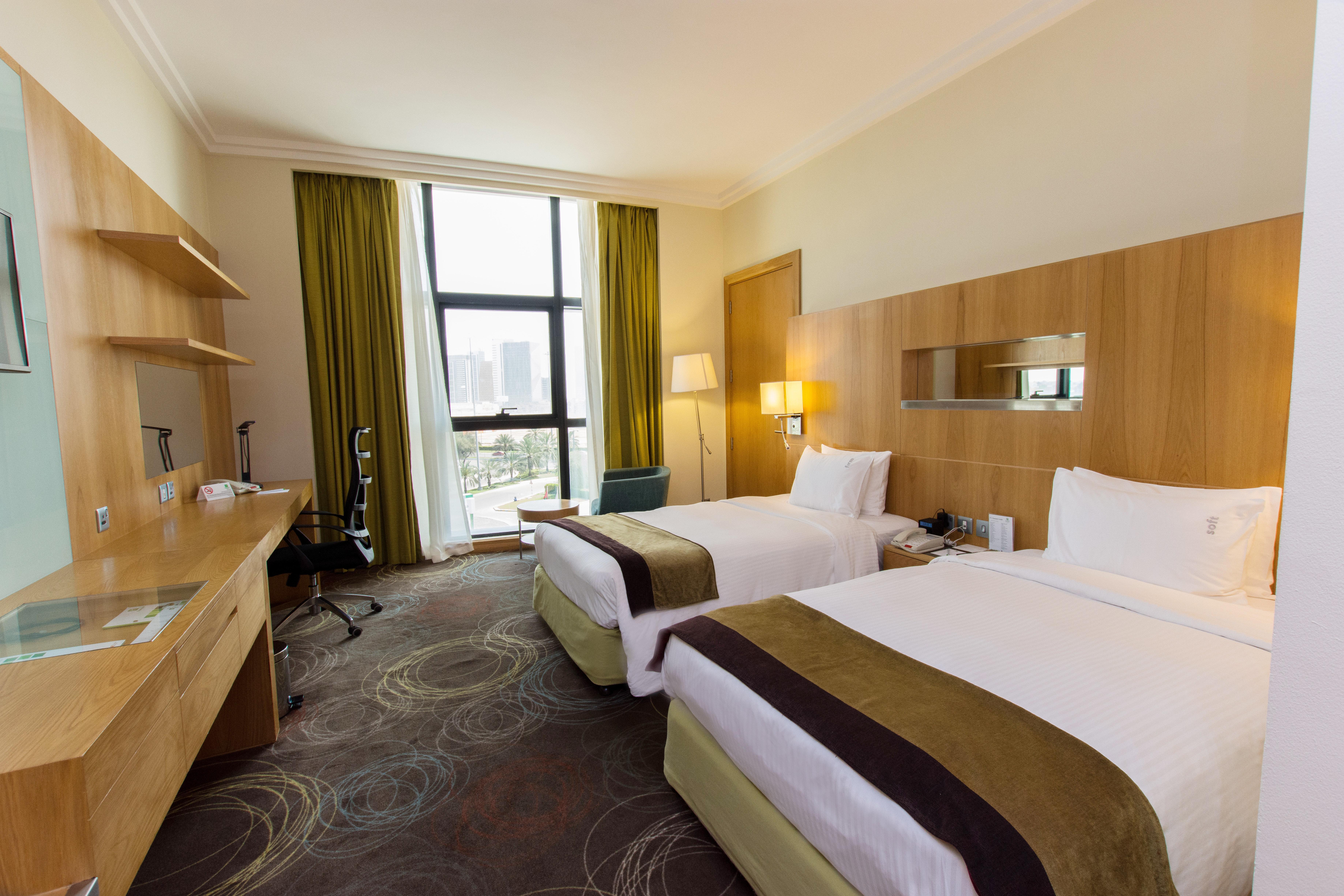 Holiday Inn Abu Dhabi, An Ihg Hotel Zewnętrze zdjęcie
